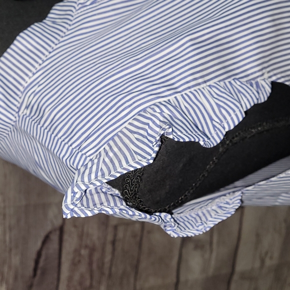 BLUE & WHITE STRIPED TOP - Picture 6 of 9